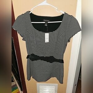 NWT White House Black Market Striped Ponte Bodice Shirt SZ 4. "G"